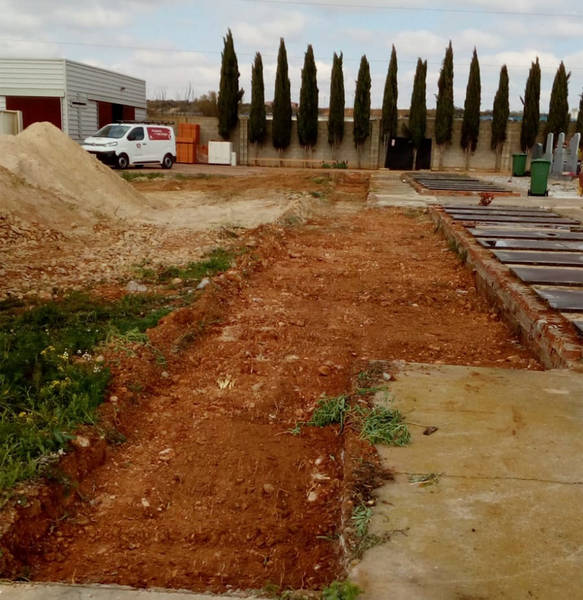 El Ayuntamiento de Azuqueca pone a punto el cementerio disponiendo de 36 fosas preparadas para dar respuesta al incremento de la demanda por el coronavirus