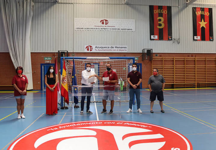 El Ayuntamiento renueva el convenio con la UD Azuqueca Fútbol Sala