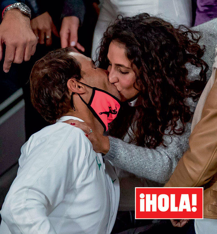 ¡HOLA! Rafa Nadal, el beso del campeón en su primer aniversario de boda con Mery Perelló