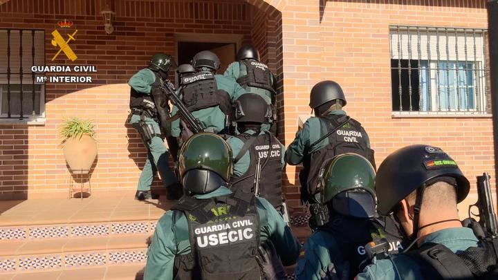 La Guardia Civil ha desarticulado un grupo familiar dedicado al cultivo y producción de marihuana en Torrejón del Rey