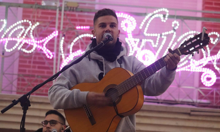Receta navideña con caldo, chorizo y caramelo en Cabanillas