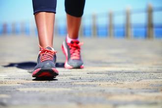 Caminar 20 minutos diarios reduce un 23% el riesgo de sufrir eventos cardiovasculares