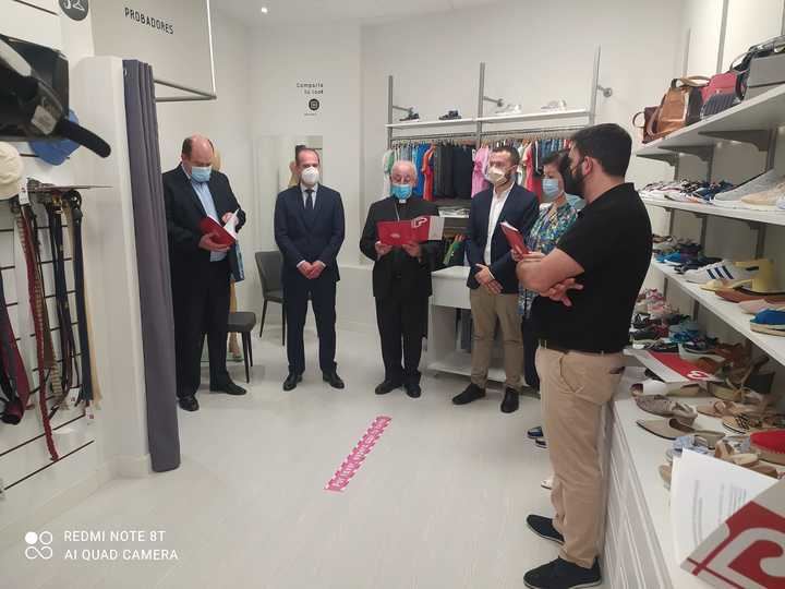 Se abre la primera tienda Moda Re-en de Cáritas en Guadalajara