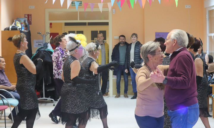 Viernes de Carnaval para chicos y grandes en Cabanillas