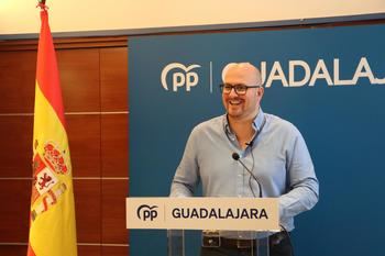 Castillo advierte de que “la deuda que el PSOE quiere condonar a Cataluña no desaparece, la tendríamos que asumir todos los ciudadanos”