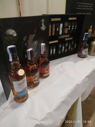 Espectacular Cata y Master Class de Whiskies en el restaurante 