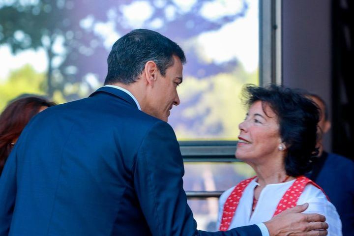 El PP pide a la ministra Celaá dimitir por 