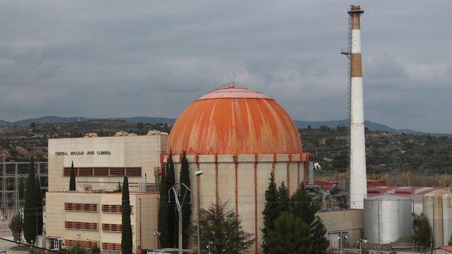 Reiniciado el desmantelamiento en la central nuclear de Zorita que llega ya al 90%