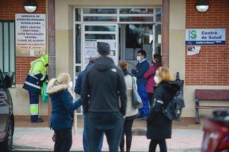 Denuncian en Guadalajara que la Atención Primaria está desbordada por la mala planificación de Page, CLM es la región con la mayor tasa de mortalidad de toda España, con 325 fallecidos por cada 100.000 habitantes