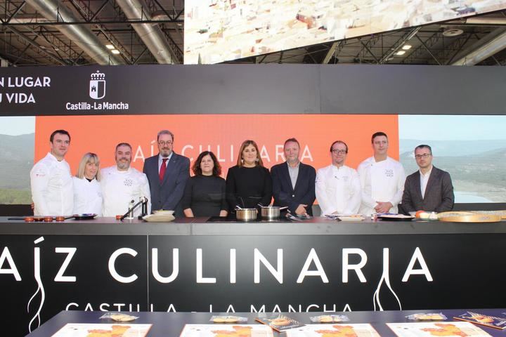 La presidenta de CEOE-CEPYME Guadalajara y el presidente de la Federación de Turismo y Hostelería participan en FITUR 2023
