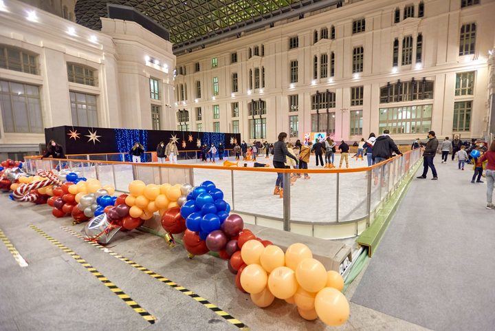 Abre al público 'Cibeles sobre hielo'