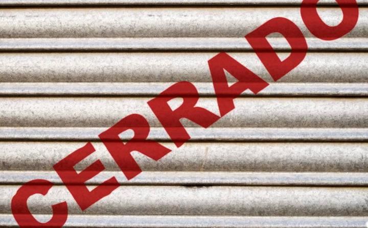 DESASTRE TOTAL : Dinero perdido, 200.000 empresas cerradas y más de 350.000 bajas de autónomos