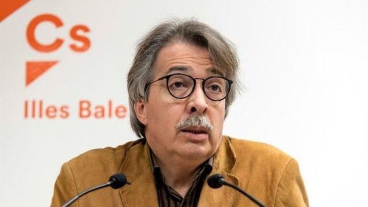El fundador de Ciudadanos Xavier Pericay SE DA DE BAJA en el partido por el apoyo de Arrimadas al nuevo estado de alarma