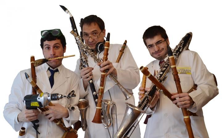 Unos 1.200 escolares asisten en Guadalajara al espectáculo familiar Clarinetarium, organizado por 