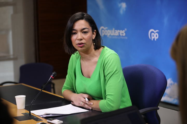 El PP-CLM denuncia que Page 