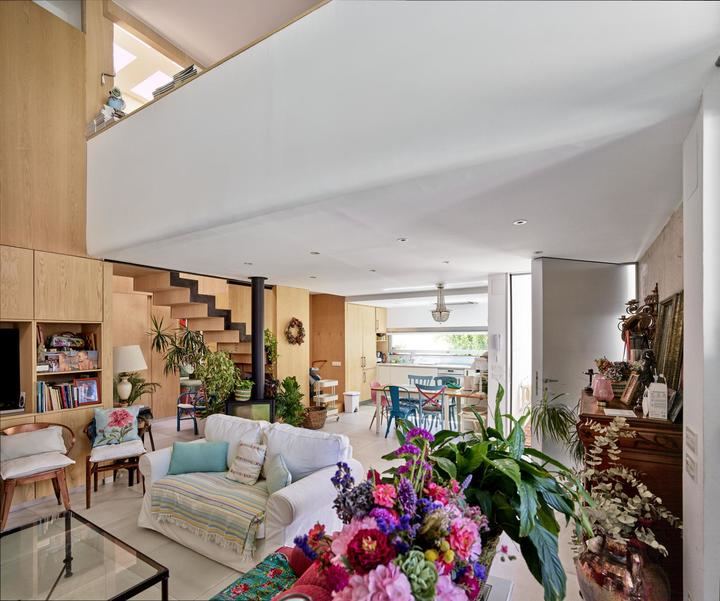 'Ampliación de Vivienda en Poblado Obrero de Toledo' de Estudio AMA, premio a la mejor rehabilitación