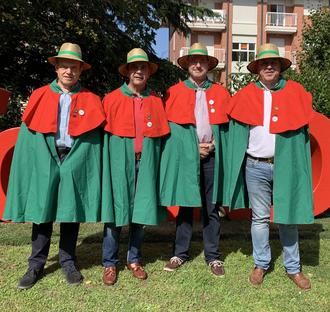 Todo a punto para la celebración del primer capítulo de la Cofradía del Tomate y Pimiento de Ampuero