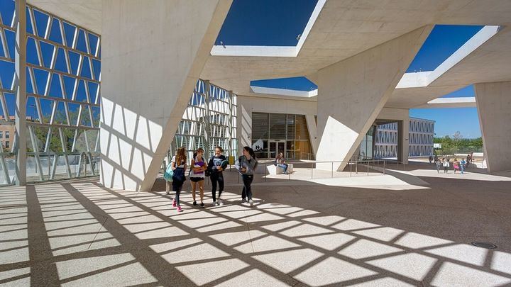 Estudian cerrar el Colegio Alemán de Madrid tras registrar tres casos positivos de coronavirus