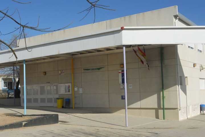 El PP de Villanueva de la Torre denuncia que Page no respeta la libre elección de centro educativo en la localidad