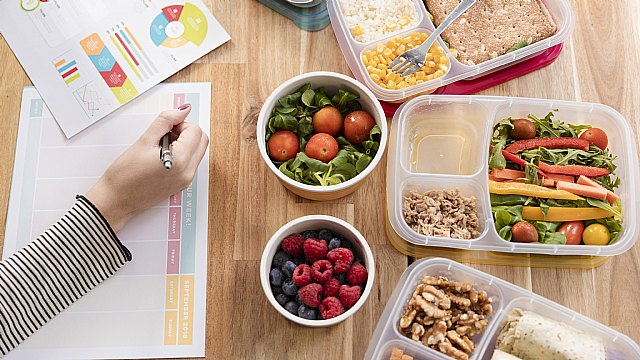 Comer inteligentemente: cómo la alimentación puede marcar la diferencia en época de exámenes