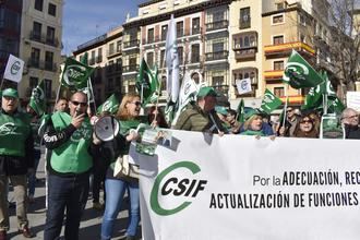 Concentraci&#243;n de CSIF de Castilla La Mancha en protesta por el deterioro de las condiciones laborales de los profesionales de &#225;mbito sanitario 