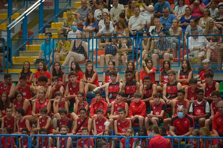 El Ayuntamiento de Azuqueca cierra la temporada de las Escuelas Municipales con la Gala del Deporte