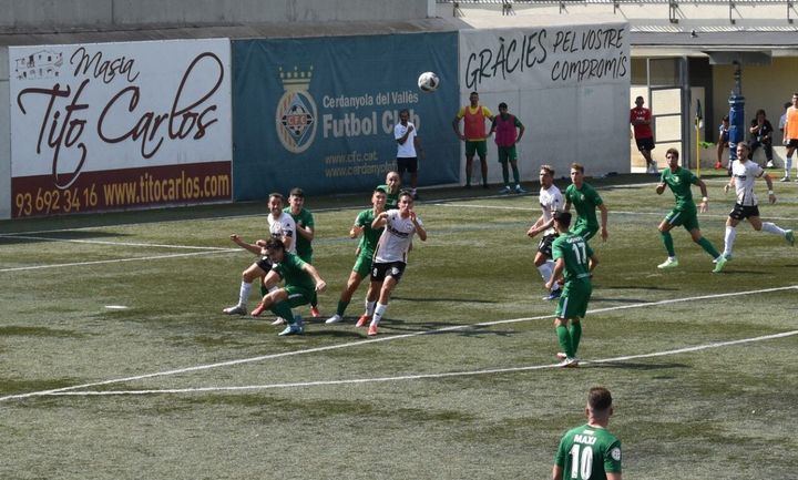 El Dépor se queda a las puertas de la victoria y se lleva un punto de Cerdanyola (1-1)