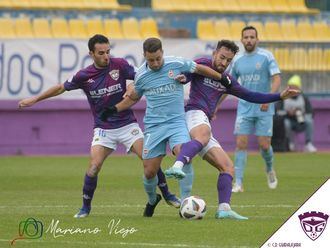 El Dépor ve truncada su racha en un partido gris (0-2)