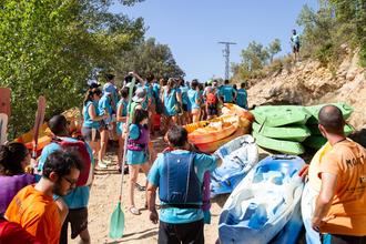 Más de 350 personas participaron en un Descenso Popular del Tajo que batió récord de participación