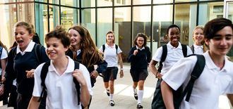 DESMENTIDO : Castilla-La Mancha denuncia un bulo en redes sociales que da instrucciones falsas sobre el cierre de colegios públicos