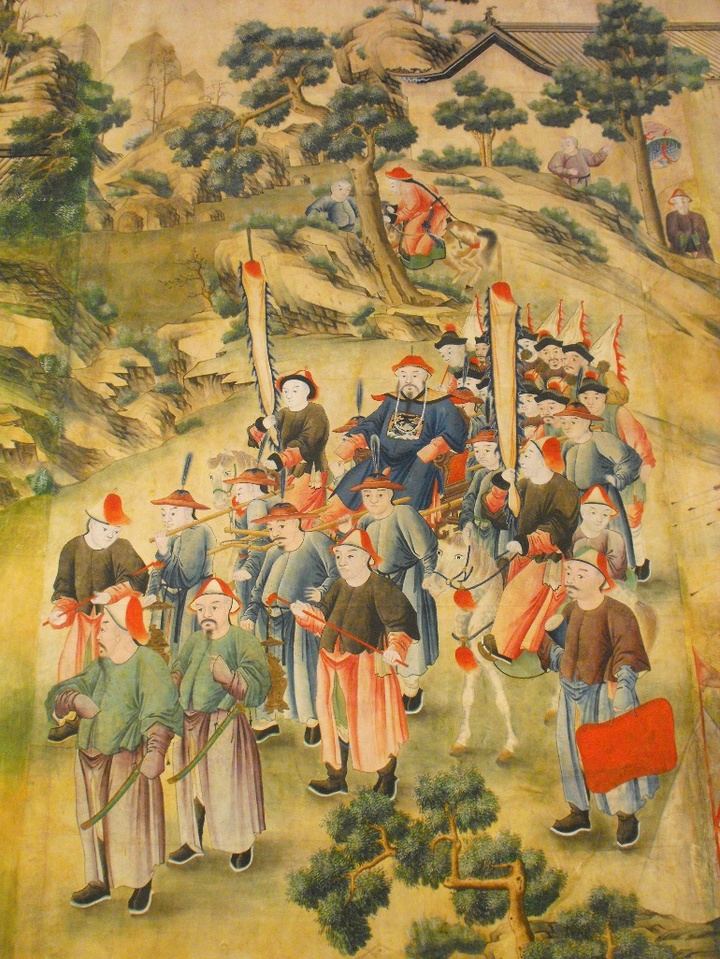 El simbolismo en la indumentaria china de la dinastía Qing, reflejada en la decoración del Palacio de la Cotilla, detalle monumental de abril
