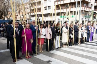 La alcaldesa de Guadalajara asiste a la bendición de las palmas y procesión de Domingo de Ramos, inicio de la Semana Santa