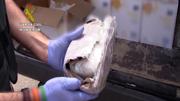 La Guardia Civil ha detenido a un hombre con 800 gramos de cocaína en Ugena