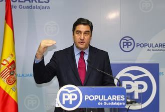 Echániz reclama a Page que no tenga miedo y acepte un debate público en materia fiscal con el PP-CLM para que los ciudadanos conozcan los dos modelos económicos