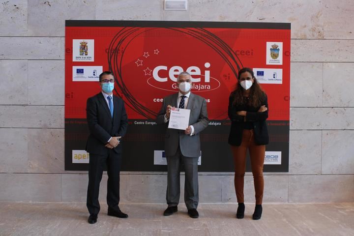 SPIKA TECH recibe la marca EIBT por parte del CEEI Guadalajara 