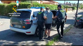 La Guardia Civil detiene en El Casar a una persona por cultivo de 787 plantas de marihuana 