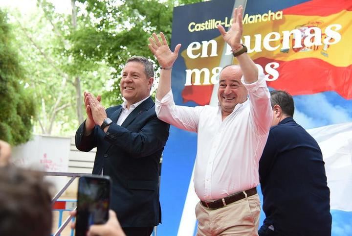 Denuncian que el negocio familiar del candidato del PSOE por Albacete recibió 407.000 euros de diputaciones socialistas