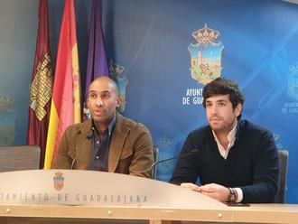 Engonga: “El Festival Gigante nació con Antonio Román, y durante estos años se ha impulsado, y se elimina con el equipo de gobierno de Alberto Rojo porque es en su mandato cuando va a desaparecer de la ciudad de Guadalajara”