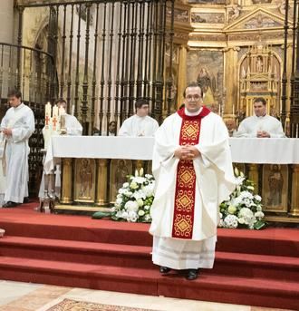 Ordenación sacerdotal de Enrique López Ruiz en Sigüenza