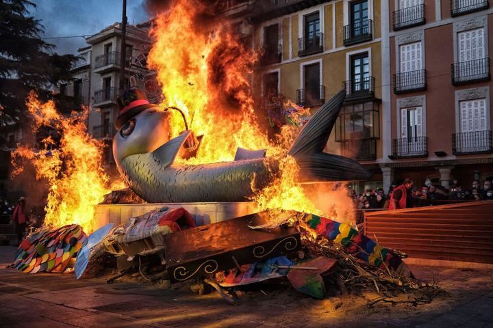 Entierro de la Sardina este miércoles pasado en Guadalajara. Foto : EDUARDO BONILLA