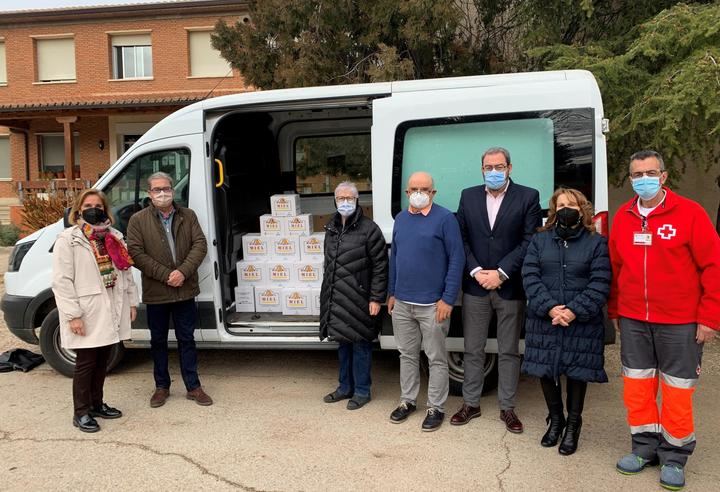 El Gobierno regional entrega 180 kilos de miel del Centro de Investigación Apícola de Marchamalo a entidades sociales de Guadalajara