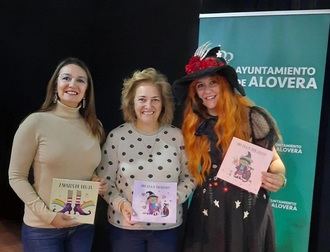 Lleno en la biblioteca de Alovera con propuesta cultural animada de sábado matinal para los pequeños