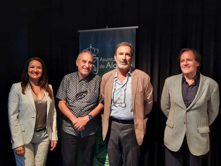 Éxito de participación en las Jornadas sobre “El lenguaje y sus diferentes expresiones: el cine, el arte, la propaganda, el diccionario…” en Alovera