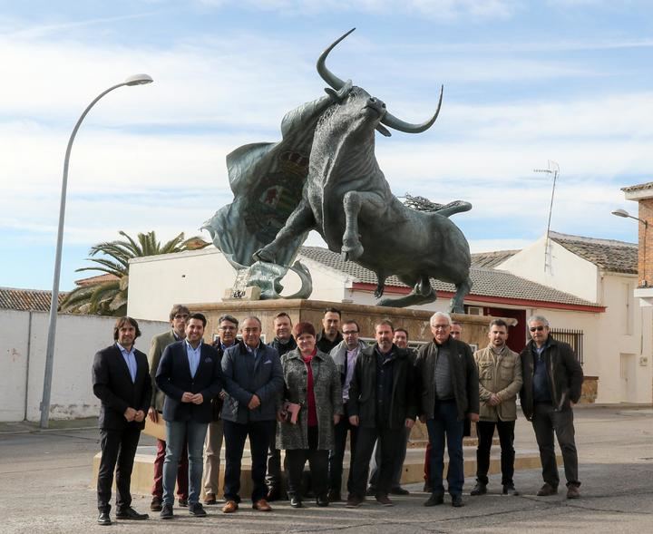 Premio Nacional de Tauromaquia 2019 para el Foro de Defensa de las Novilladas que preside el alcalde de Villaseca de la Sagra