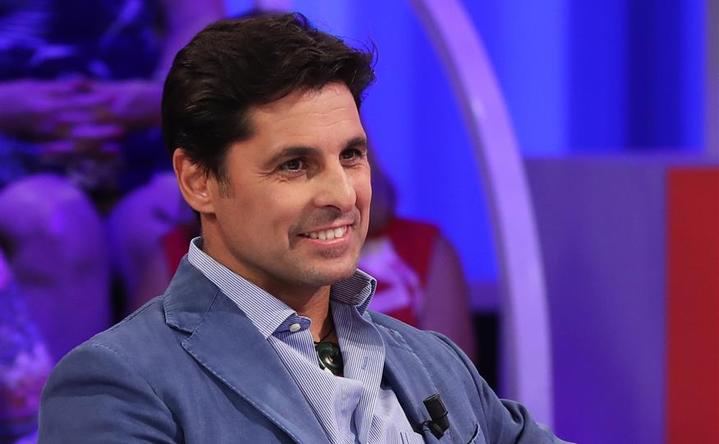 LECTURAS El infierno de Fran Rivera tras su ruina en los negocios: 