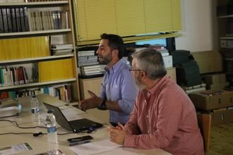 El historiador Javier Álvarez habló sobre las genealogías de Fuentenovilla en la Biblioteca Blas de Salcedo