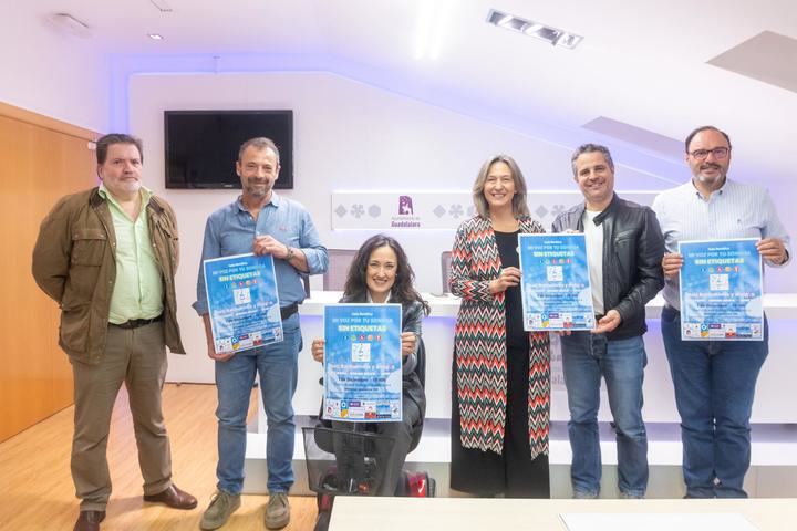 DANA : La gala solidaria Mi voz por tu sonrisa se celebra el 1 de diciembre en el Buero Vallejo de Guadalajara y destinará parte de la recaudación a Valencia
