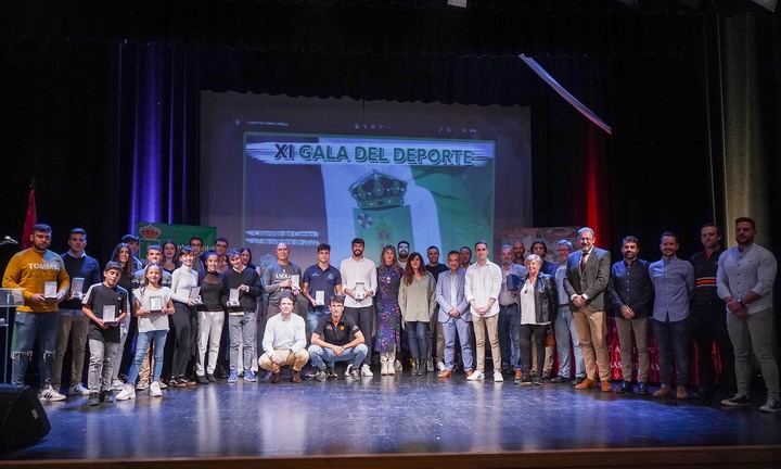 Cabanillas homenajeó a los deportistas locales destacados, en la recuperación de su Gala anual