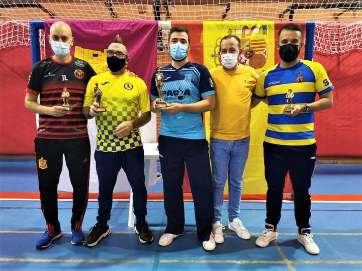 El yebero David Ruiz se proclama campeón regional de fútbol-chapas por cuarta vez en Azuqueca