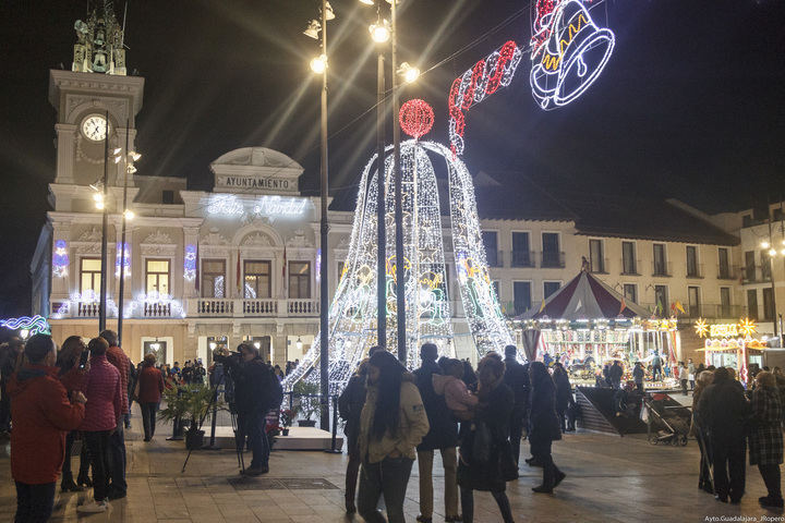 El Ayuntamiento de Guadalajara activa un protocolo especial de seguridad, limpieza y movilidad ante una Navidad ‘histórica’ 